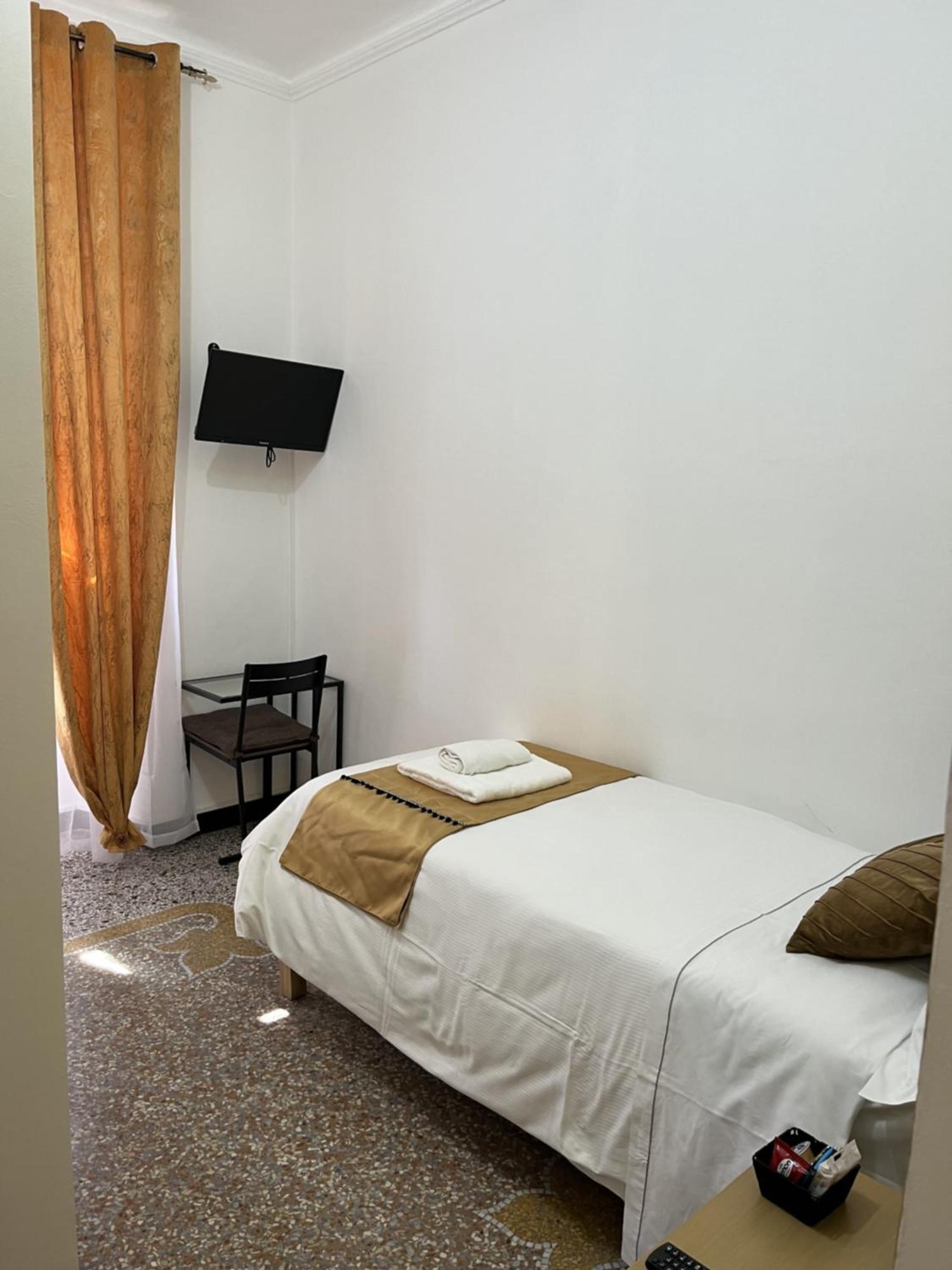 Genova Gold Rooms Cameră foto